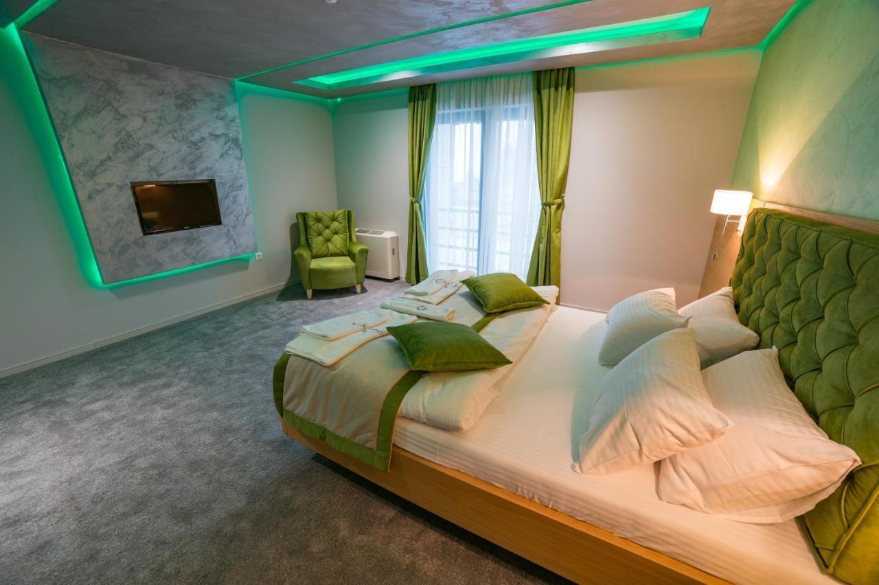 Motel Felikitas Laktaši Eksteriør billede